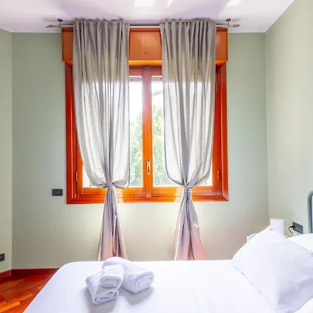 Apartamento Metro E Design Milán