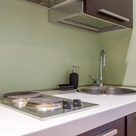 Metro E Design Apartment